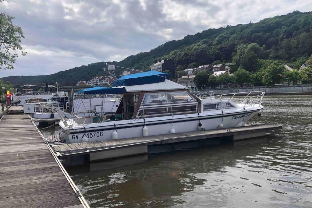 Hotel Bateau  Tsilaosa Au Coeur De Namur Zewnętrze zdjęcie