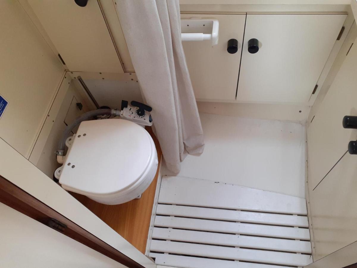 Hotel Bateau  Tsilaosa Au Coeur De Namur Zewnętrze zdjęcie